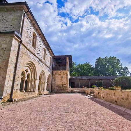 Abbaye Saint Gilbert Bed and Breakfast Buitenkant foto