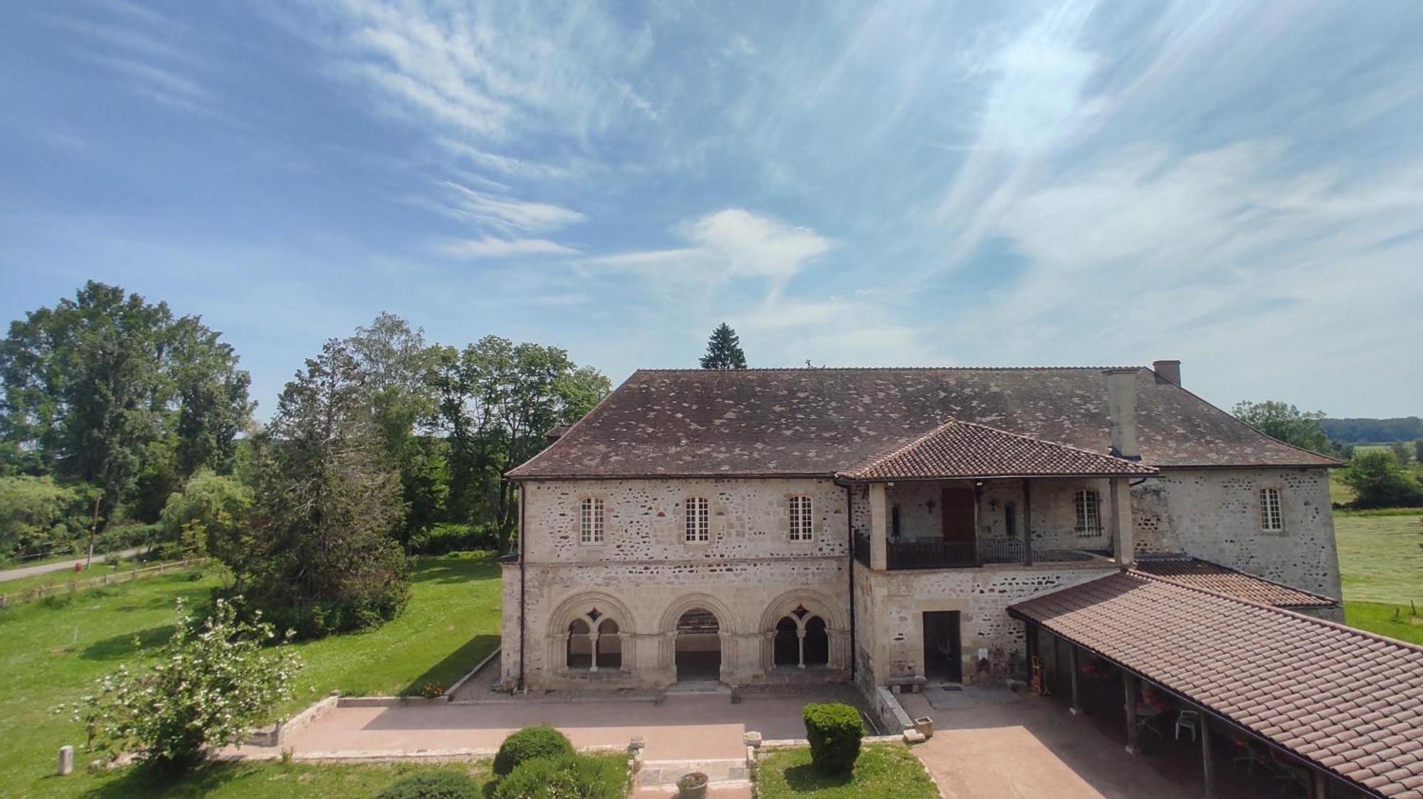 Abbaye Saint Gilbert Bed and Breakfast Buitenkant foto