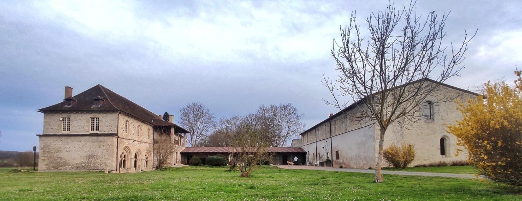 Abbaye Saint Gilbert Bed and Breakfast Buitenkant foto