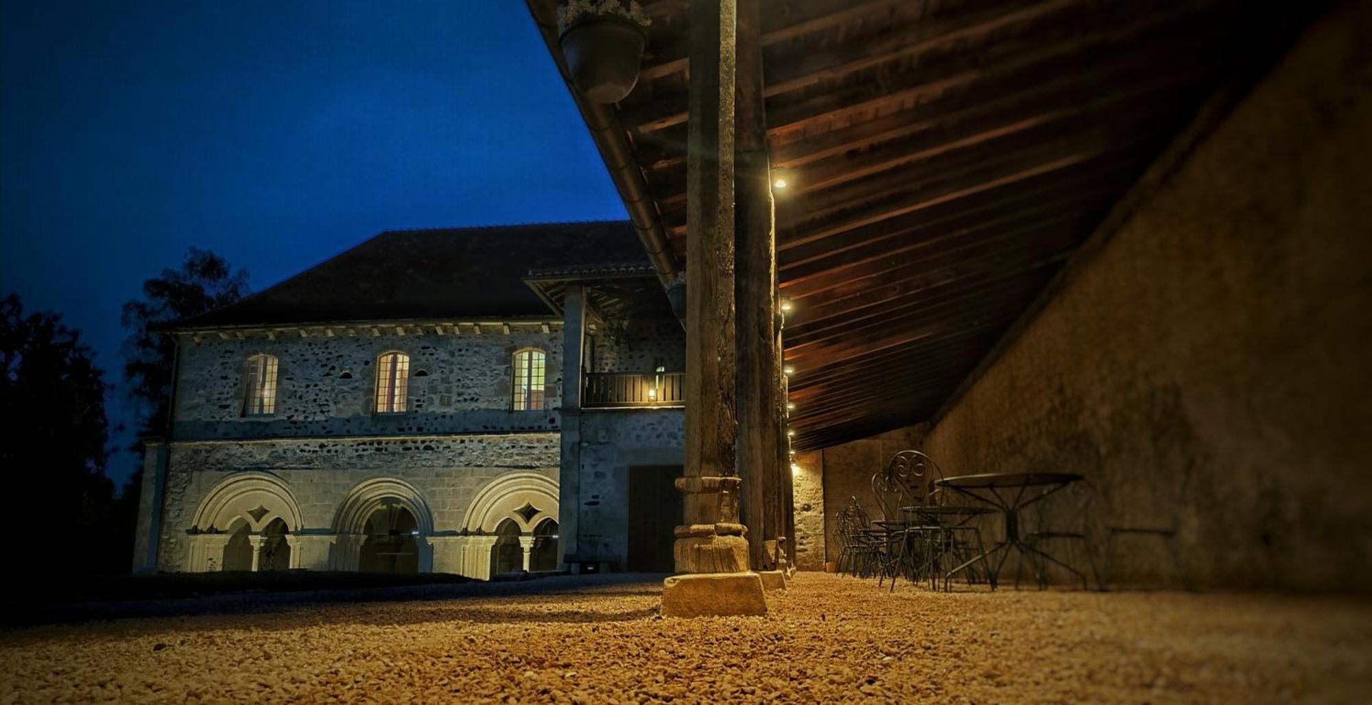 Abbaye Saint Gilbert Bed and Breakfast Buitenkant foto
