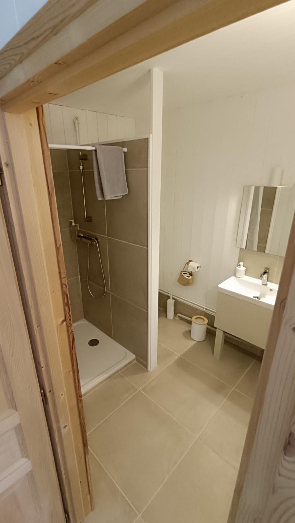 Abbaye Saint Gilbert Bed and Breakfast Buitenkant foto